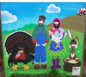 cadre photo humoristique pour enfants avec des personnages de notre ferme pédagogique de Ouezy en Normandie pour faire des visites et des activités pour enfants